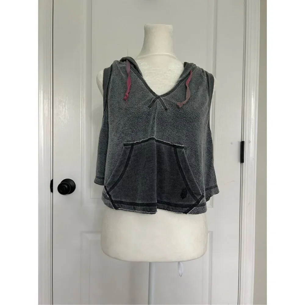 NWOT Free People Movement Pullover Sleeveless Hooded Top Size XS 77% Polyester 2